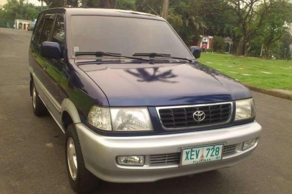 Toyota Revo 2002 glx automatic FOR SALE