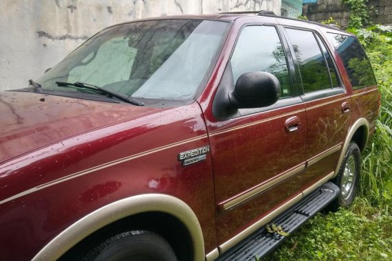 Ford Expedition 2000 Gasoline Automatic Red