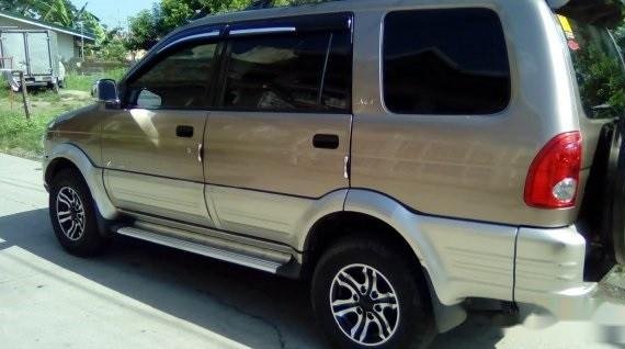 2005 Isuzu Crosswind Automatic Diesel well maintained