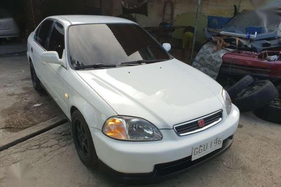 VSPECS AUTOSALES 1998 Honda Civic Vtec Vti Sedan MT