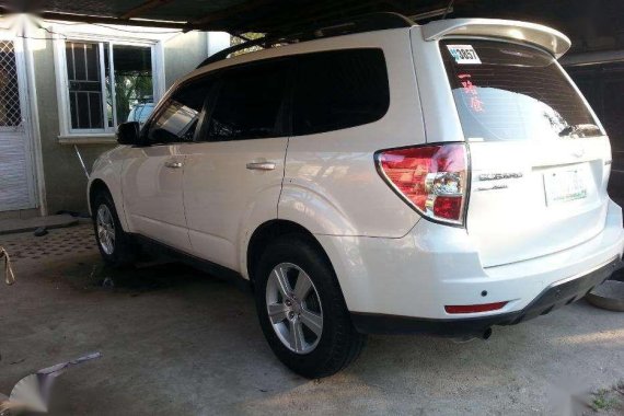 Subaru Forester 2011 AWD automatic transmission 20 gas