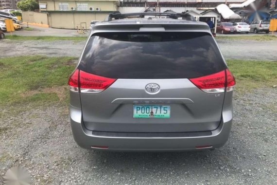 2011 Toyota Sienna LE FOR SALE