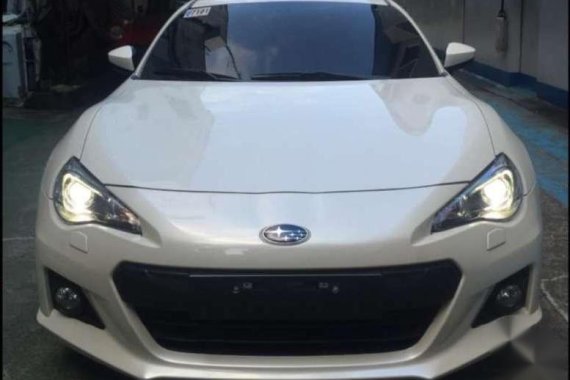 2014 Subaru BRZ White Good as Brandnew 2400km only