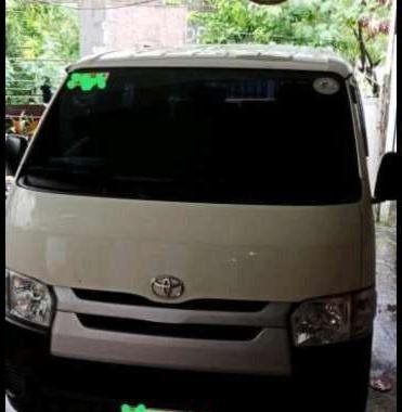 TOYOTA Hiace commuter 2015 rush!!!