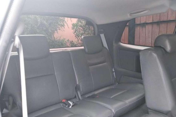 2016 TOYOTA Innova j 25 Diesel 