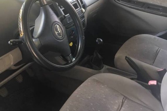 2005 Toyota Vios E M/T Red For Sale 