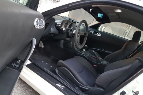 2004 Nissan 350Z Japan Version  For Sale 