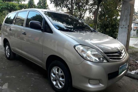 2011 Toyota Innova E 2.0 vvti Gasoline 