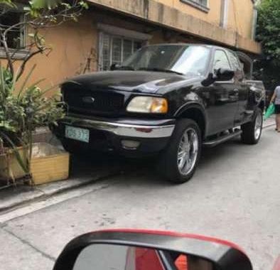 Ford F150 lariat 2002 for sale 