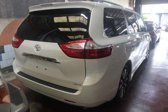 BRAND NEW 2018 Toyota Sienna Limited FOR SALE