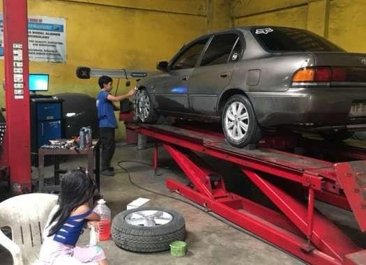 Toyota Corolla sprinter ae101 black top 4age bigbody