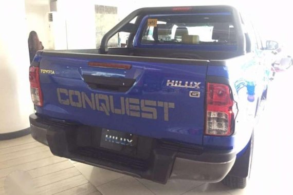 SELLING TOYOTA Hilux Conquest 4x2 AT