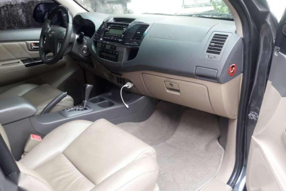 2012 Toyota Fortuner g FOR SALE
