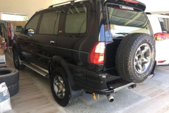 2003 ISUZU Crosswind for sale