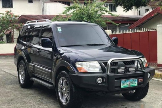 Almost brand new Mitsubishi Pajero Gasoline 2005 