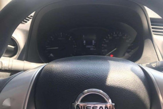 2016 Nissan Navara 4x2 diesel calibre