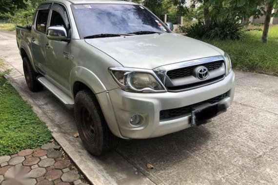 2010 Toyota Hilux E ( G look) 4x2 Manual for sale 