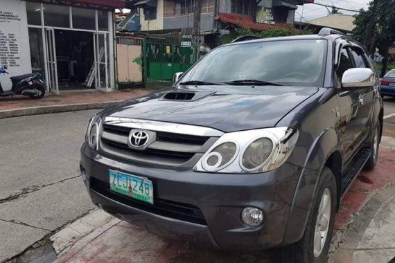 Toyota Fortuner 2005 P410,000 for sale