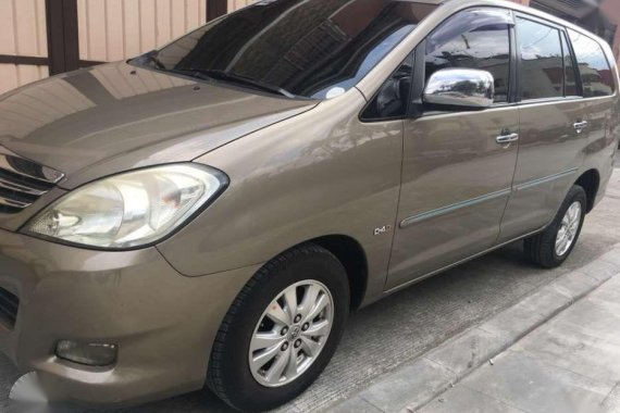 2011 Toyota Innova V matic diesel