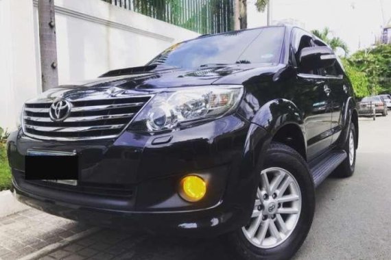 2013 Toyota Fortuner 25G VNT FOR SALE