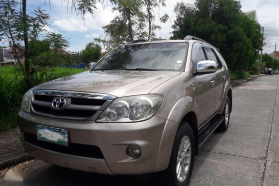 2007 TOYOTA Fortuner G diesel FOR SALE