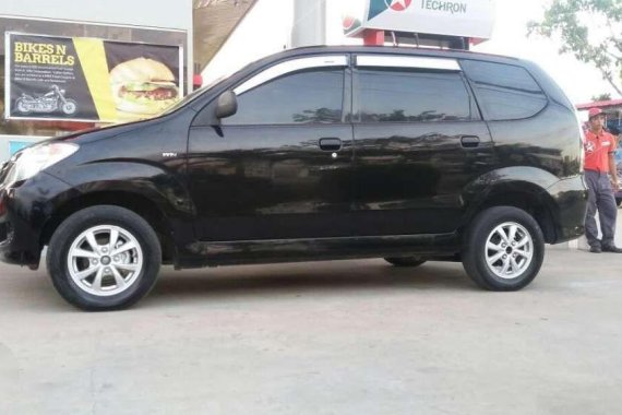 2011 TOYOTA Avanza 7 seater FOR SALE