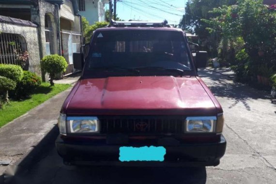 TOYOTA Tamaraw FX 1.8 5-speed Manual transmission