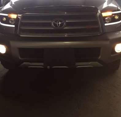 Toyota Sequoia Platinum FOR SALE