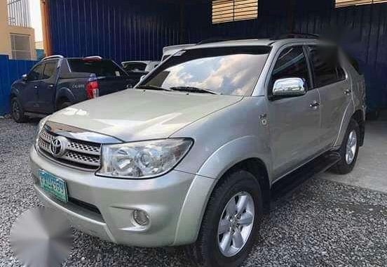 Toyota Fortuner G Diesel Automatic 2011 First owned