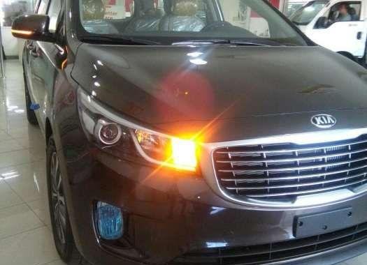 A 193 ps Kia Grand Carnival 2018