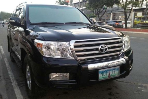 2010 Toyota Landcruiser V8 4x4 DUBAI VERSION