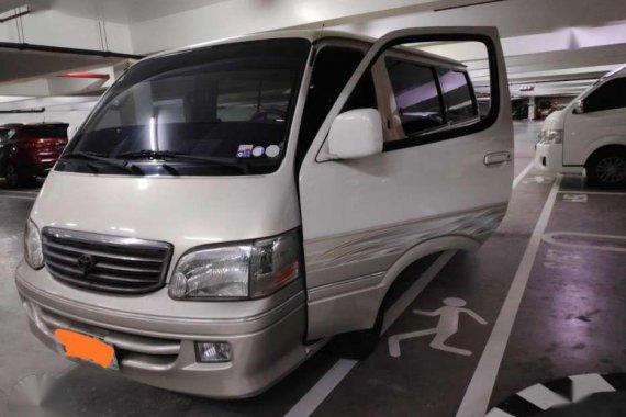 P800 000 TOYOTA Super Grandia 2004 Rush Sale