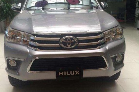 NEW TOYOTA HILUX 4X2 E M/T 2018