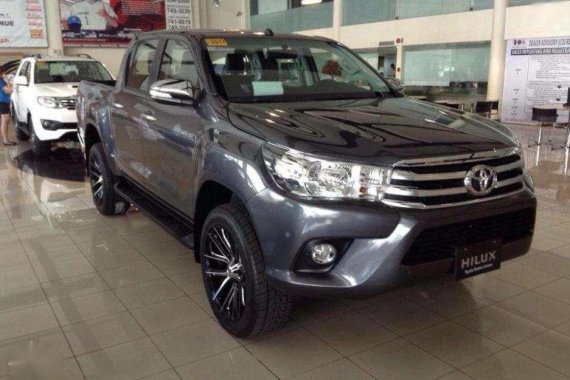 NEW TOYOTA HILUX 4X2 E M/T 2018