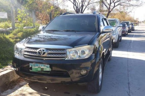 2009 TOYOTA Fortuner G FOR SALE