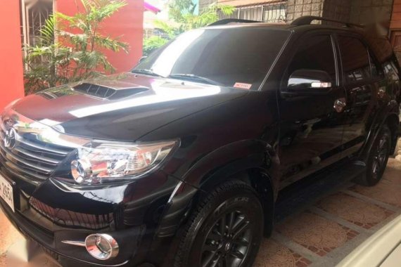 2014 Toyota Fortuner G Manual Black series