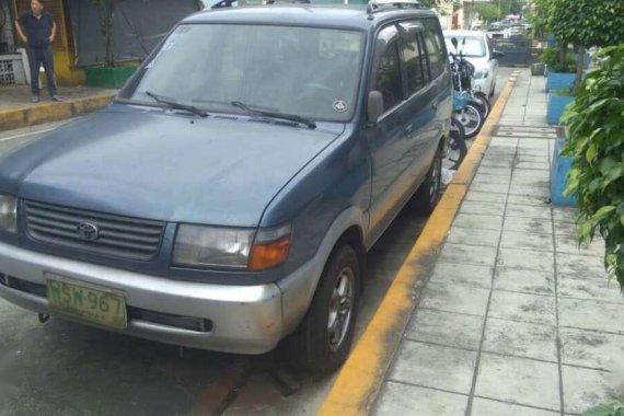 Toyota Revo GL Manual transmission Gas 2000 