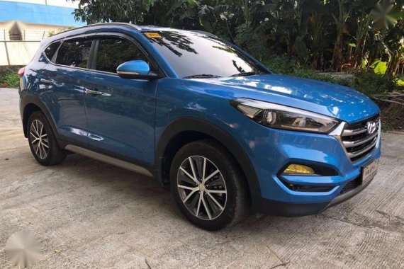 Top of d line Hyundai Tucson 2016 model