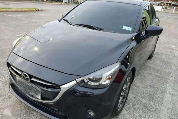 2016 Mazda 2 R Automatic Top of The Line