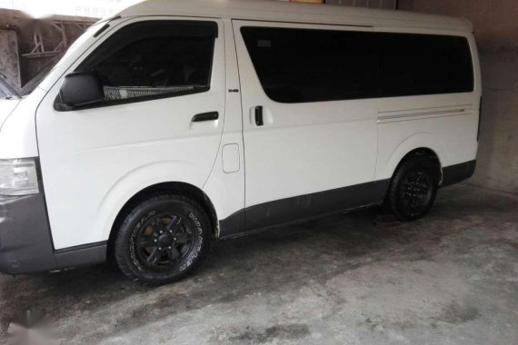 2009 Toyota Hi ace super grandia FOR SALE