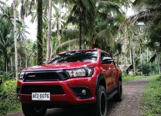 Toyota Hilux 4x4 G AT 2016 model top of the LIFE