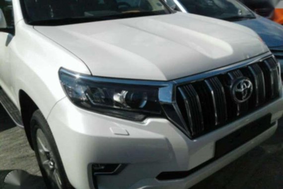 TOYOTA Land Cruiser Prado 30L diesel 2018 brand new wtih unit available