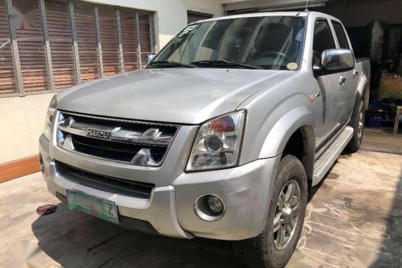 2012 Isuzu DMax 4x2 Automatic Diesel DMAX Pickup