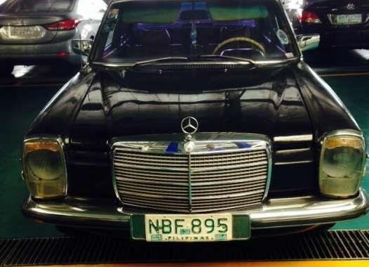 Mercedez Benz 230.4 W115 for sale 