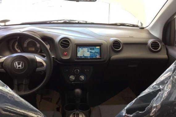 2016 Honda Brio V Navi variant AT