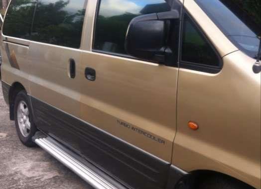 SELLING HYUNDAI Starex for sale
