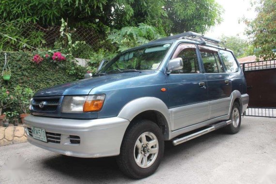 Second-hand Toyota Revo GL 2000 for sale