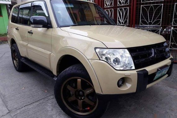 Mitsubishi Pajero 2008 Diesel Automatic Beige