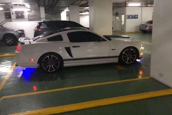 Ford Mustang 2012 5.0 V8 FOR SALE
