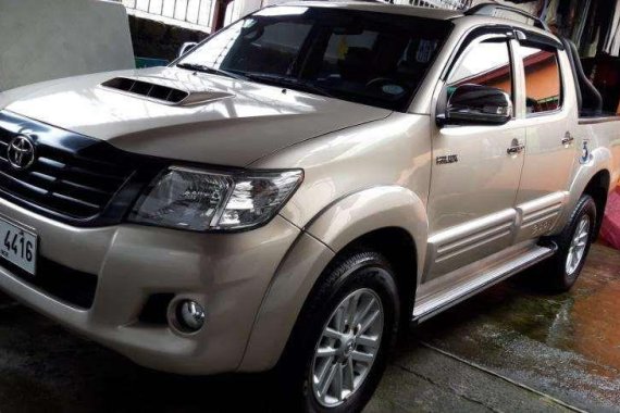 Toyota Hilux G 4X2 2014 Model Manual Transmission